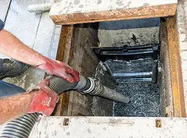 Desentupimento de Caixa de Gordura no Jardim Itapura